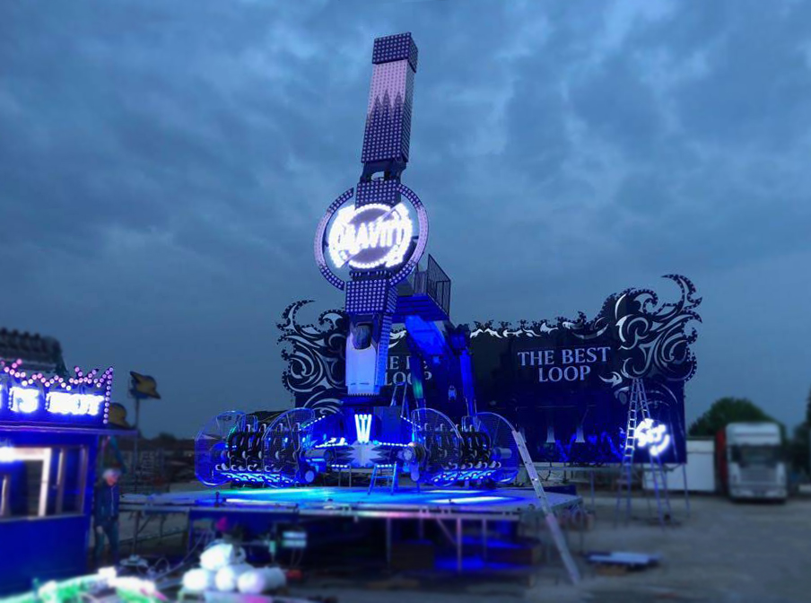 SCENOGRAFIE LUMINOSE PER LUNA PARK